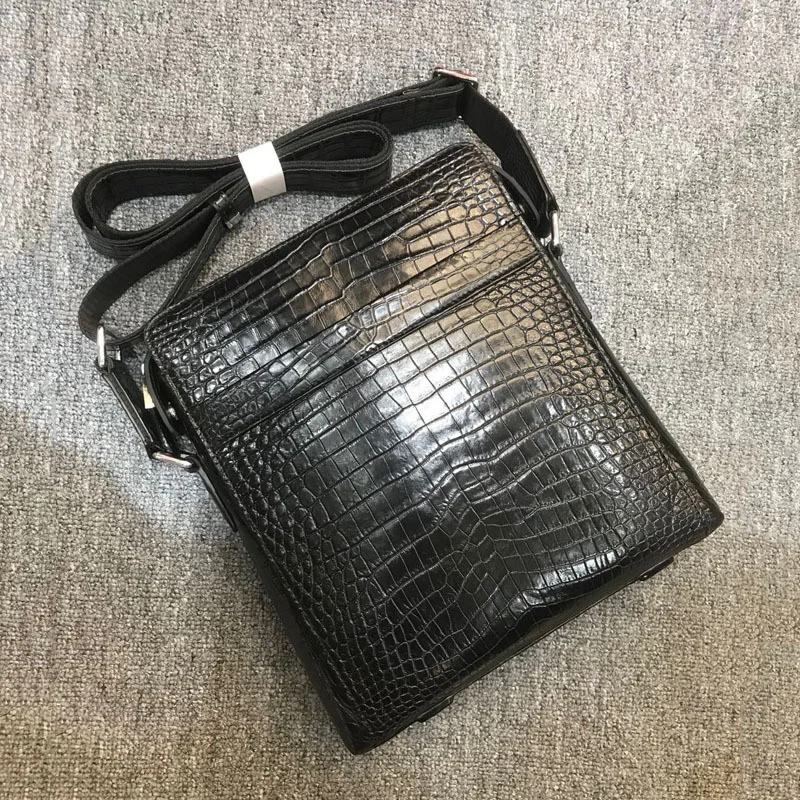 2022 Luxury Crocodile Leather Belly Men's Shoulder Bag Fashion Leisure Messenger Bag Large Capacity Vertical Crossbody Bag 45