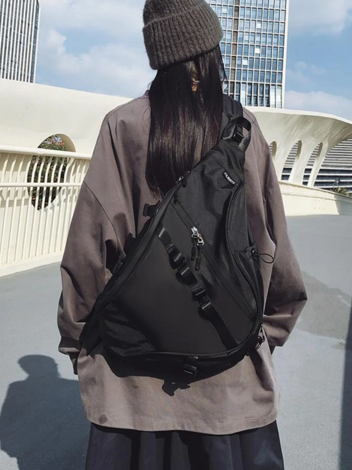 

Large Capaci Cycling Outdoor Climbing Crossbody Bag Men's Trendy Brand Utili Work Bapa Single oulder Bag Casual Sle