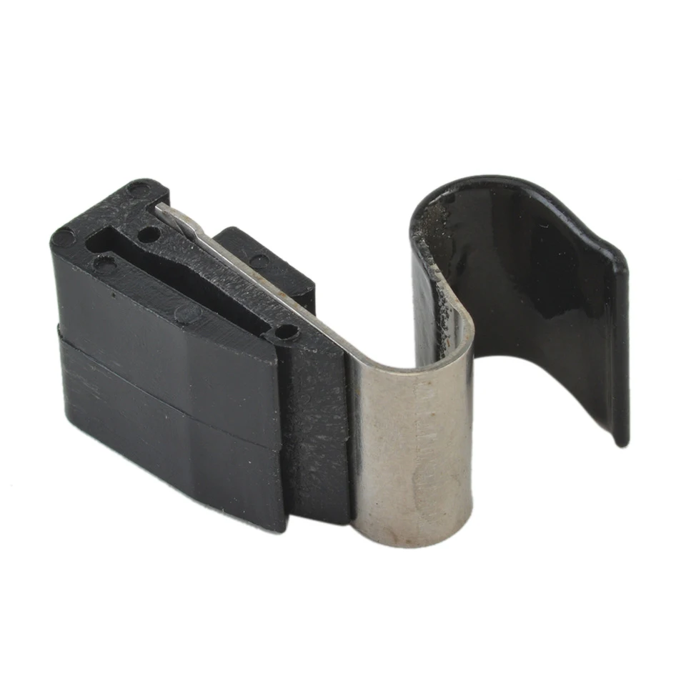 Klip Pegas Tutup Tangki Pintu Bahan Bakar Gas MR970563 MB642442 untuk Mitsubishi Montero Outlander Lancer Eclipse Galant