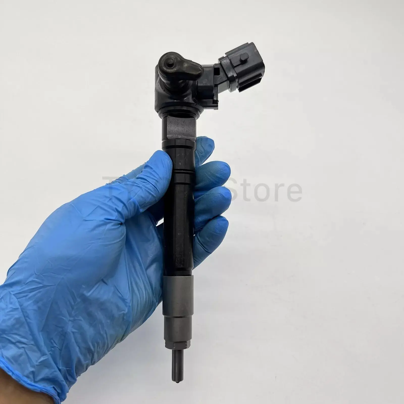 23670-0E070 23670-09460 New Diesel Fuel Injector Assy Fit For For Toyota Hilux / Fortuner 2.4L 2GD 295700-1140