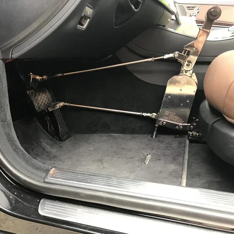 Disabled people driving car brake and throttle in Hand Control accelerator and Brake help driving system for handicap Hot sales