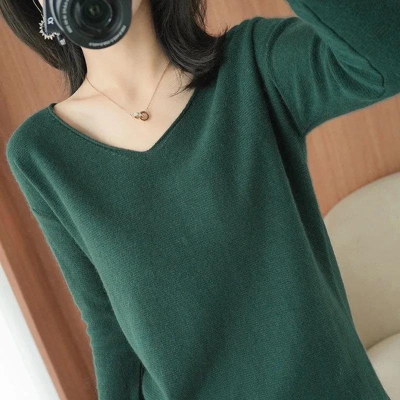 V-neck Knitted Sweater Women's New Western Style Loose Large Size Top Pullover 2023 Long-Sleeved Spring Summer Bottoming Shirt