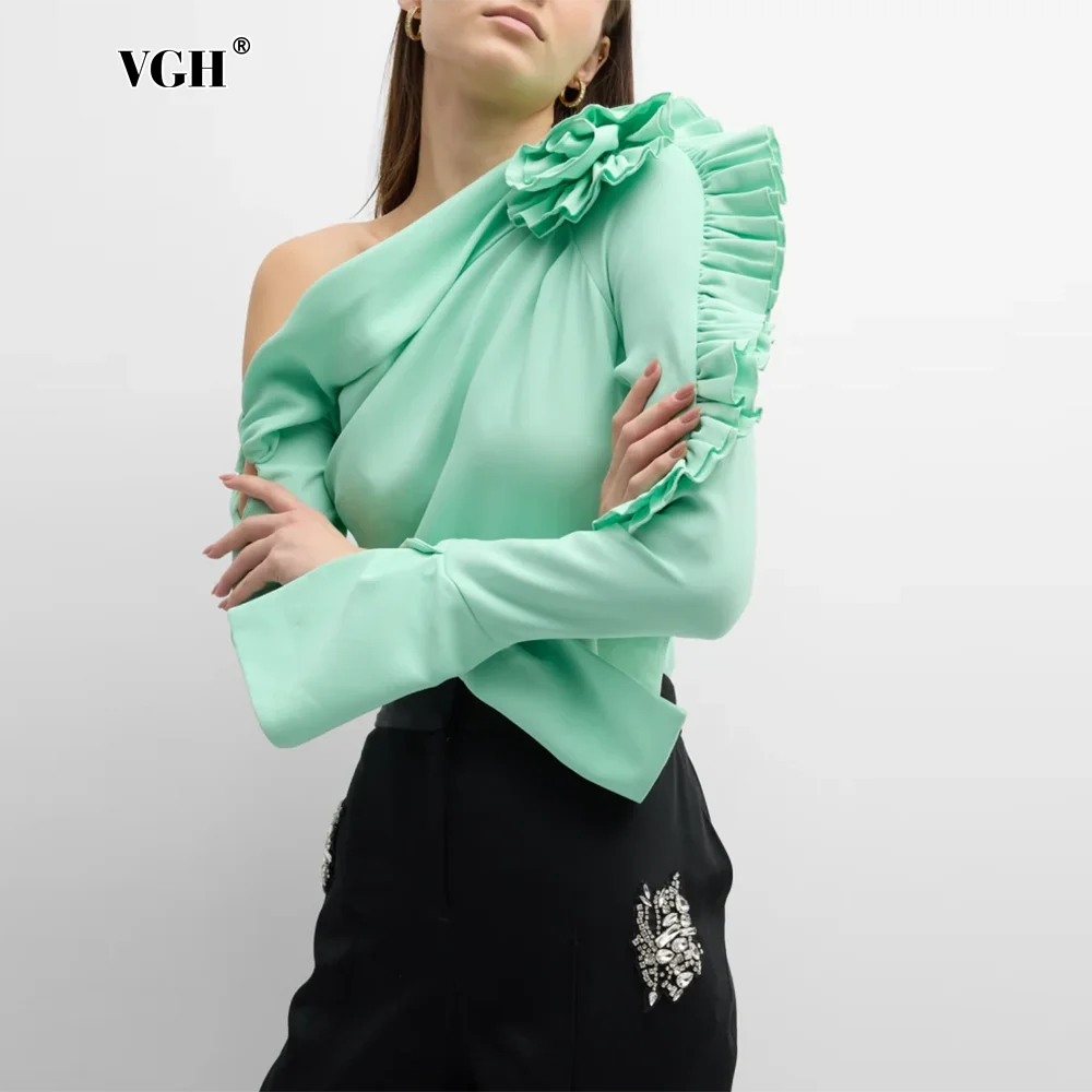 

VGH Solid Patchwork Appliques Sexy Shirts For Women Diagonal Collar Long Sleeve Spliced Ruffles Pullover Blouse Female Fashion