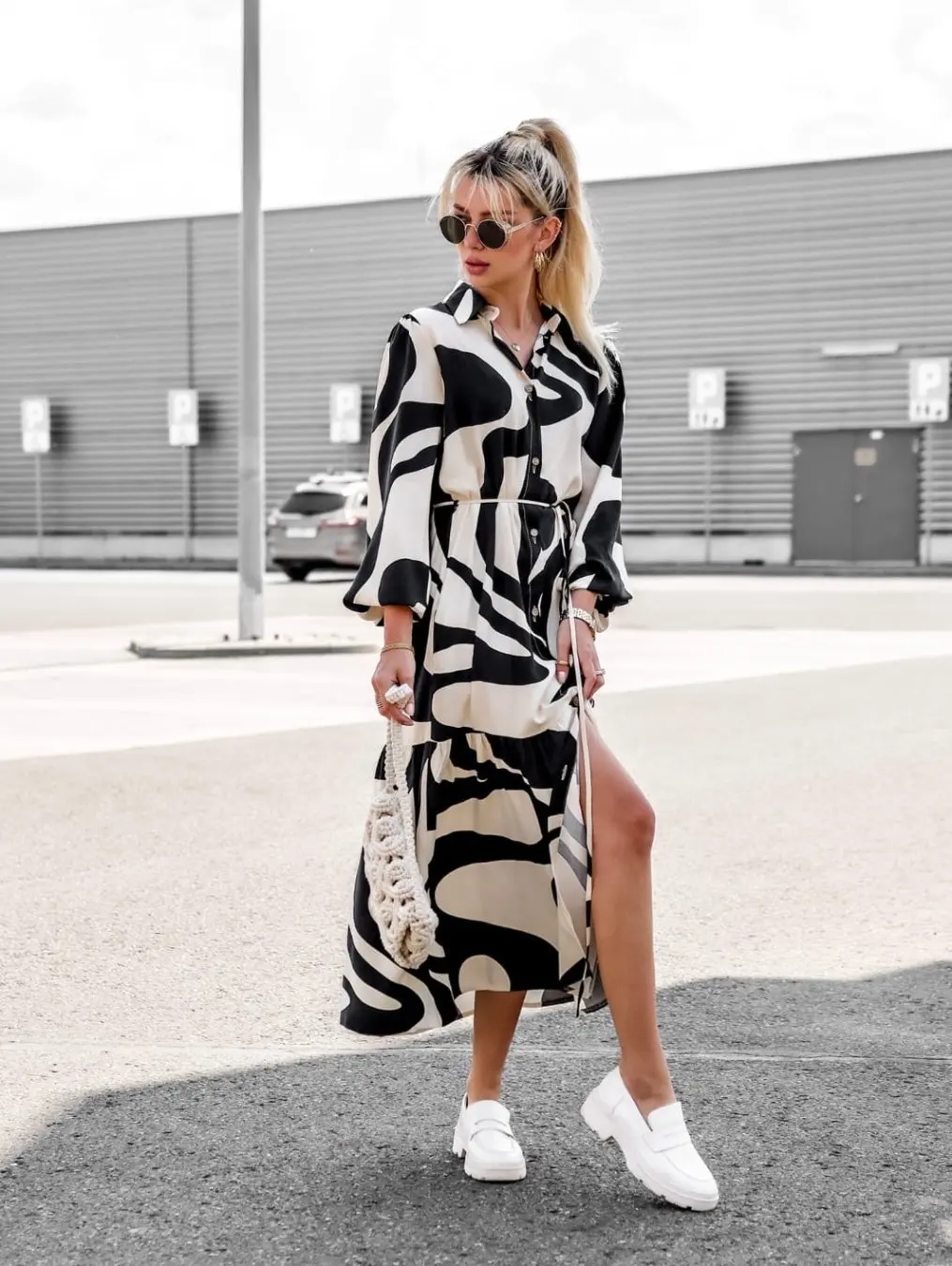 

2024 Autumn Women's New Fashion Loose Print Single breasted Tie Belt Long sleeved Long Skirt Dress Women's Robe