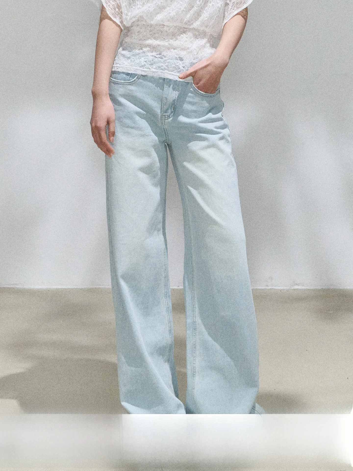 

Romantic Escape Light Blue Waed Bell Bot Jeans Casual Versatile High Waist Wide Leg Long Pants Sea Salt Blue Denim Skinnies