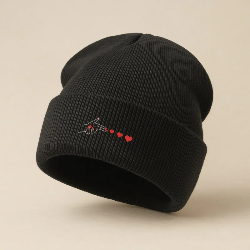 Chapeau tricoté chaud imprimé geste de cœur de dessin animé de mode d'hiver pour hommes et femmes, chapeau tricoté essentiel résistant au froid pour l'extérieur