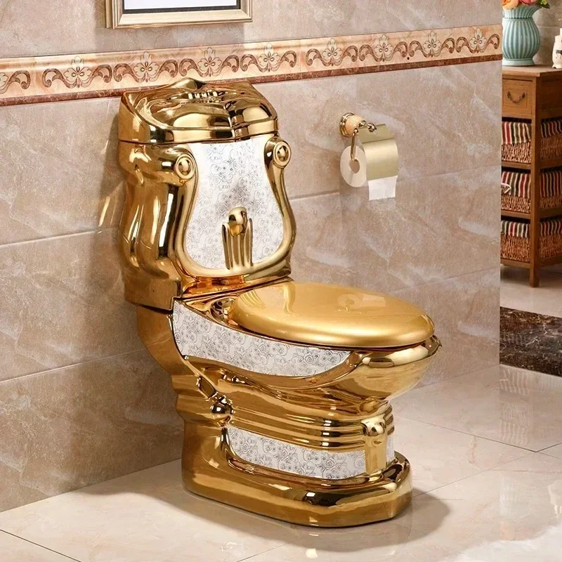 Royal Extreme Luxury First-class Quality Electroplated Hotel Golden Wc Bathroom Commode Ceramic One Piece Gold Toilet