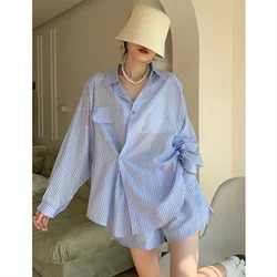 Donna estate a maniche lunghe 2 pezzi abiti a righe pigro coreano Casual risvolto camicia protezione solare camicia + pantaloncini abiti larghi a righe