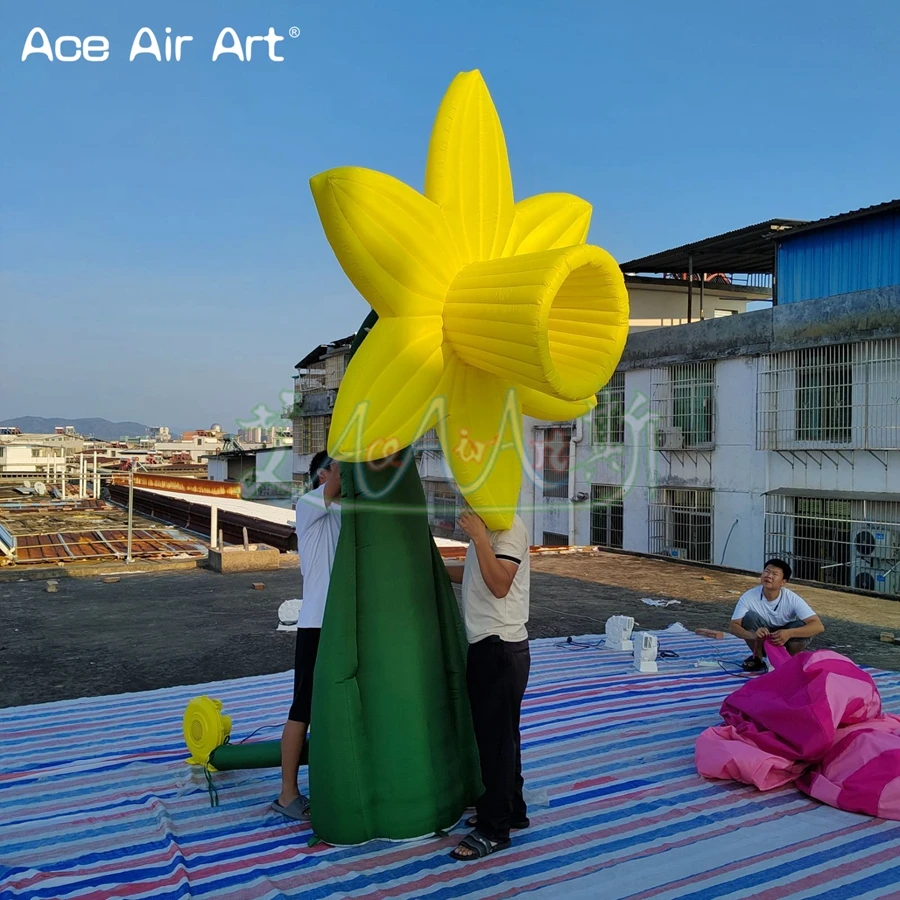 Modelo de plantas gigantes, flores inflables, réplica de flores Narcissu con soplador exterior para decoración y exposición de eventos