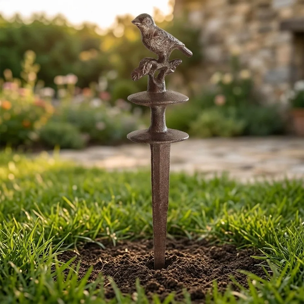 Cast Iron Bird Water Pipe Holder Garden Lawn Ornament for Outdoor For Yard Patio with Classic for retro Aesthetic Appeal