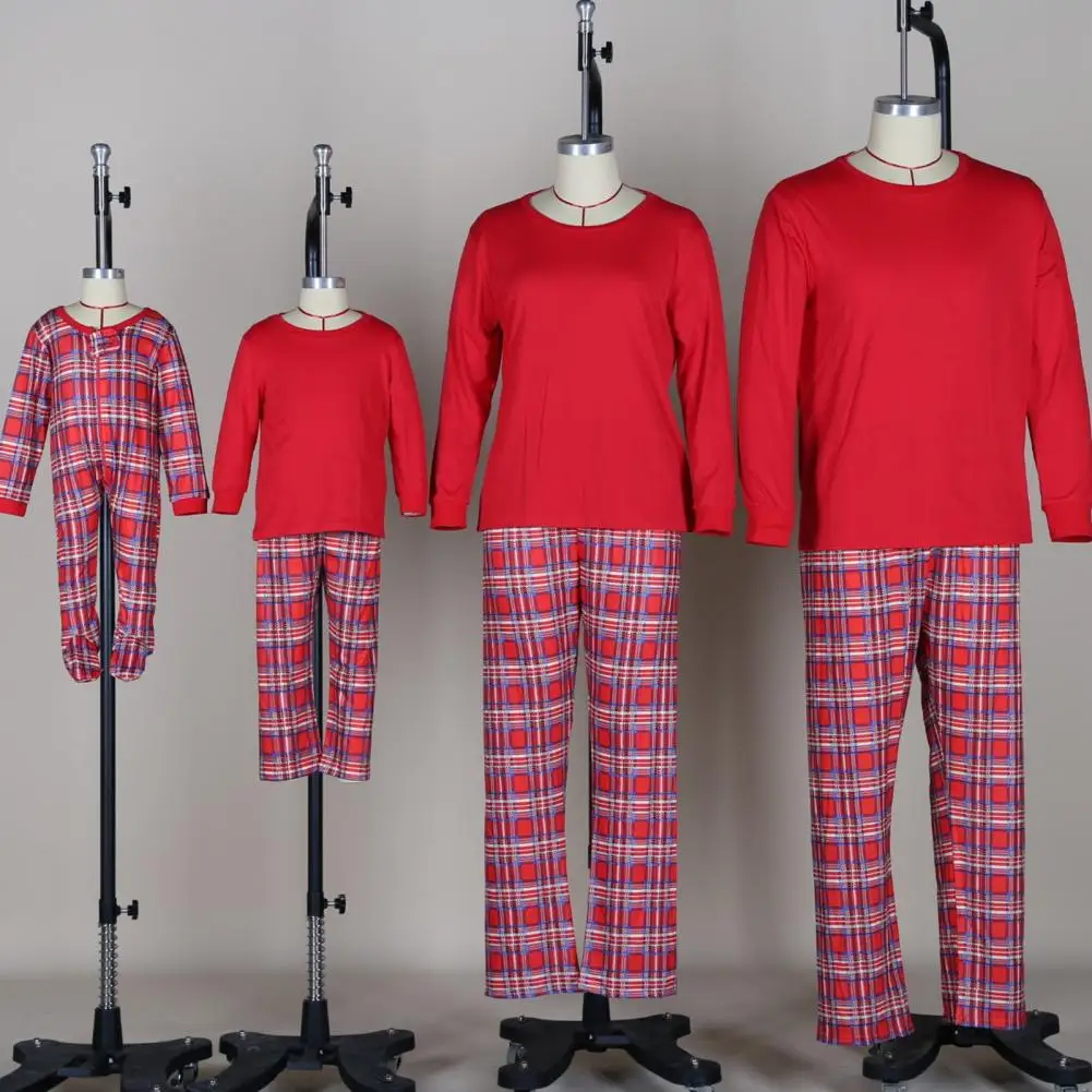 

Одинаковые рождественские пижамные комплекты для всей семьи, пижамные комплекты для мам и детей, клетчатые штаны, рождественская одежда для сна, детский комбинезон, одежда