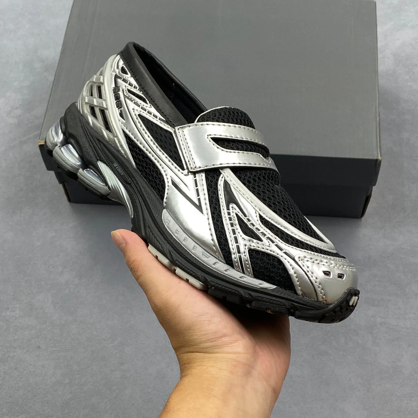 2026 Original Designer Style One-foot Cushioned Loafers Comfortable and Versatile Stylish Lightweight Commuter Vintage Sneakers Shoes