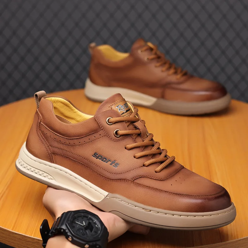 Retro Cow Leather British Men\'s Board Shoes Spring Autumn Soft Sole Casual Men Sneakers New Designer Non-slip Zapatos De Hombre