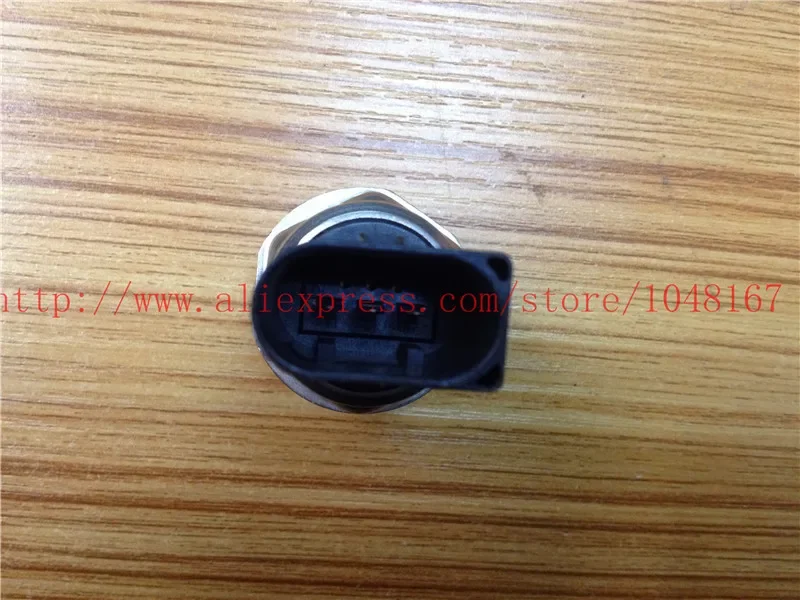 XYQPSEW Fuel Rail Pressure Sensor Fits for OEM 55PP30-01 9307Z528A 123635458