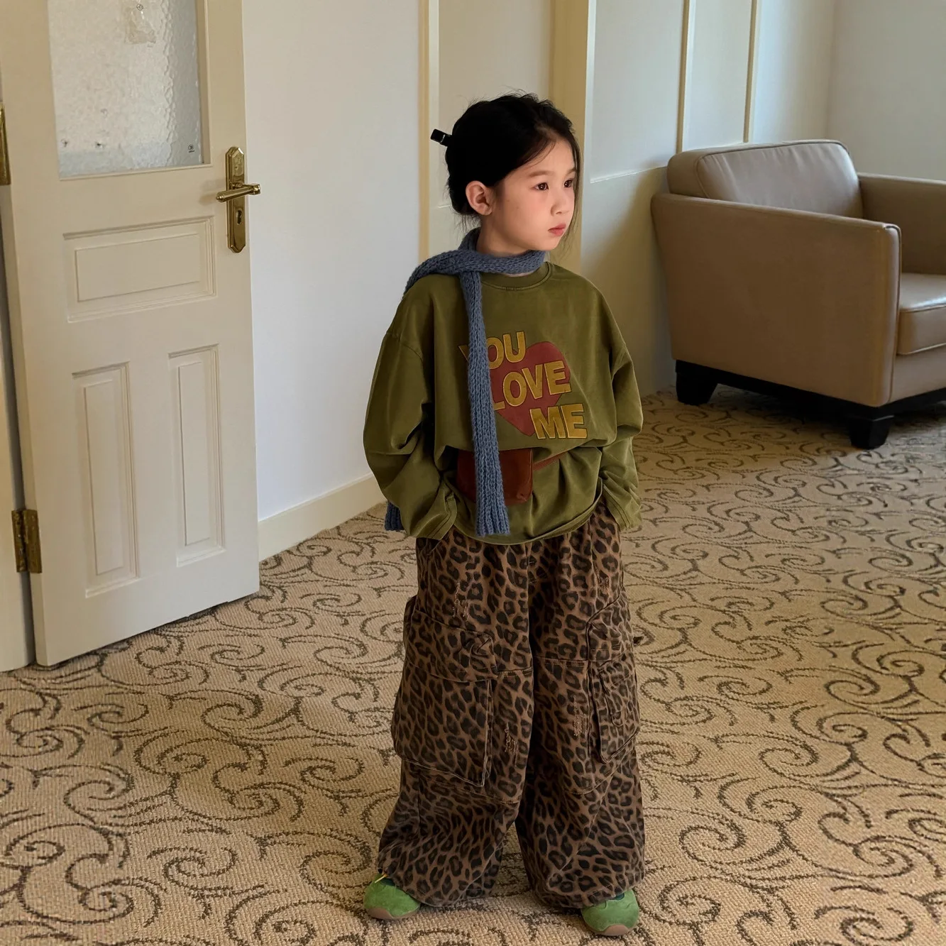 

Корейские осенние детские пуловеры с длинными рукавами для девочек, хлопковые пуловеры с буквенным принтом «Любовь», свободный свитшот для маленьких девочек