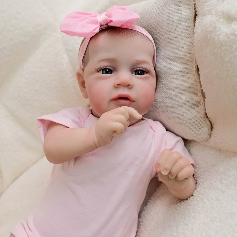 Corpo morbido Maryann Lifelike 50CM Reborn Doll Dipinto dettagliato a mano con vene visibili Tono della pelle 3D realistico