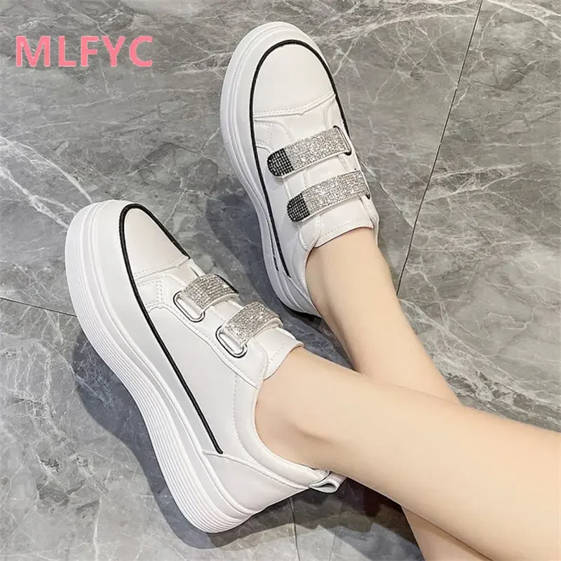 White shoes 2023 Autumn women\'s shoes New thick soled ladies shoes female flat shoes Casual shoes Sneakers