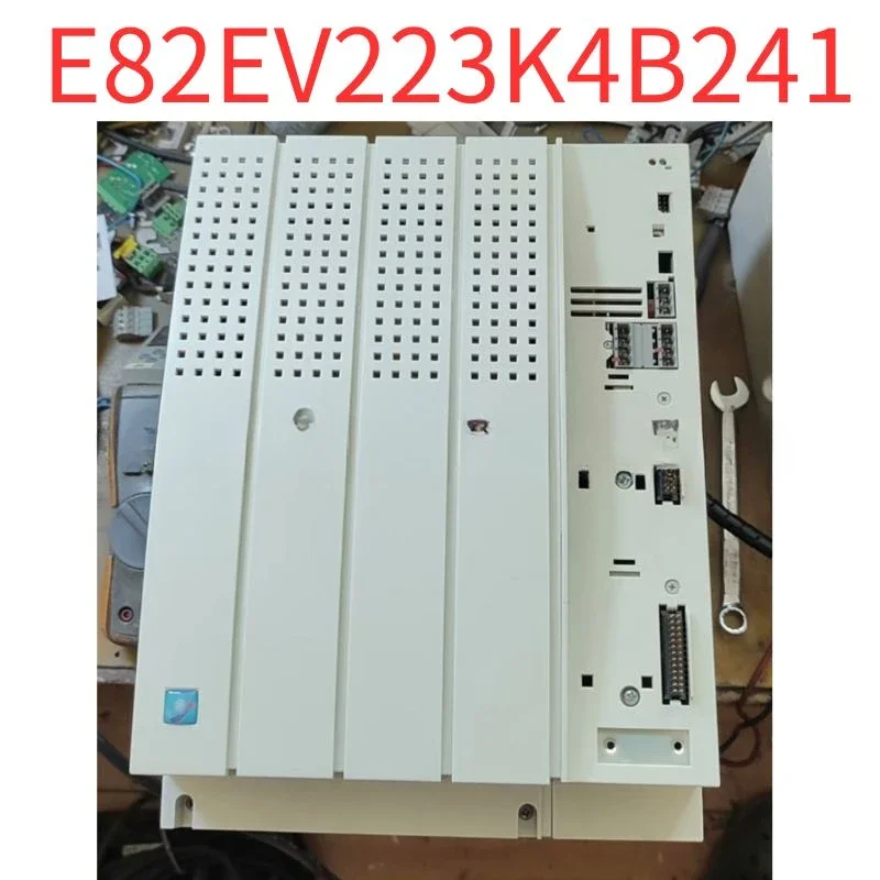 Second-hand test OK inverter E82EV223K4B241