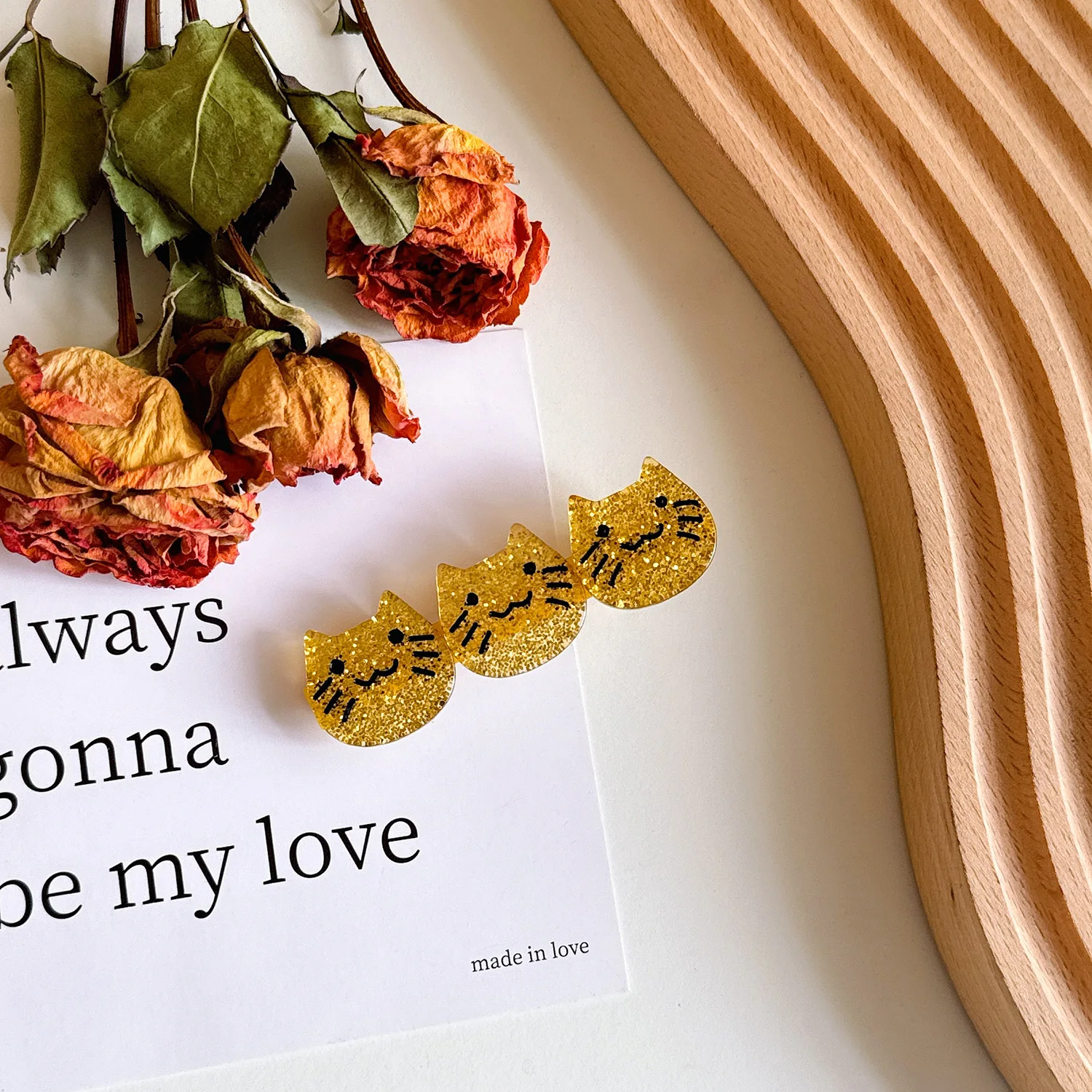 Precision Side Clips 6.3cm Acetate Sheet Cat Design 1pc Flat Hair Clips for Flyaways Dainty Barrettes Asian Fit