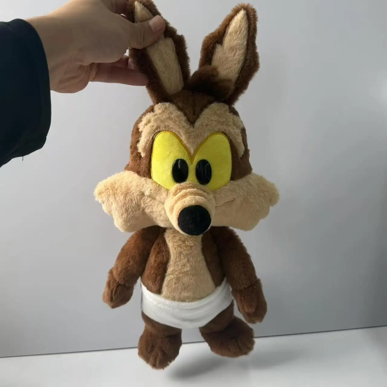 Neues 40cm großes Plüschtier „Coyote Wile E“, niedliches 40cm großes Plüschtier „The Cunning Brown Wolf“, Anime-Zubehör, Cartoon-Puppe, Geschenk. – Detail 10
