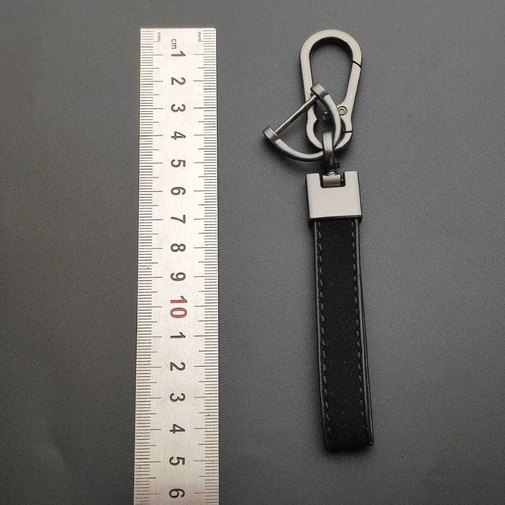 Fashion Crazy Horse Leather Car Key Chains Ring  Blank Laser Engrave Keychain Holder Vintage Keyring Men and Women Creative Gift