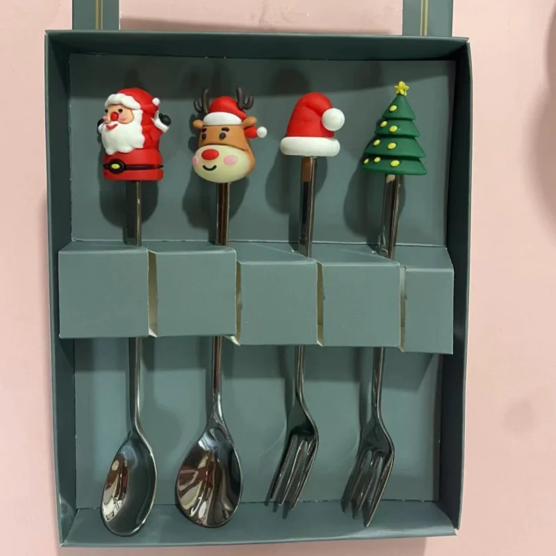 

4/6pcs New Merry Christmas Spoon Fork Set Gold Silver Exquisite Tableware Stainless Steel Party Decor Dessert Fork Birthday Gift