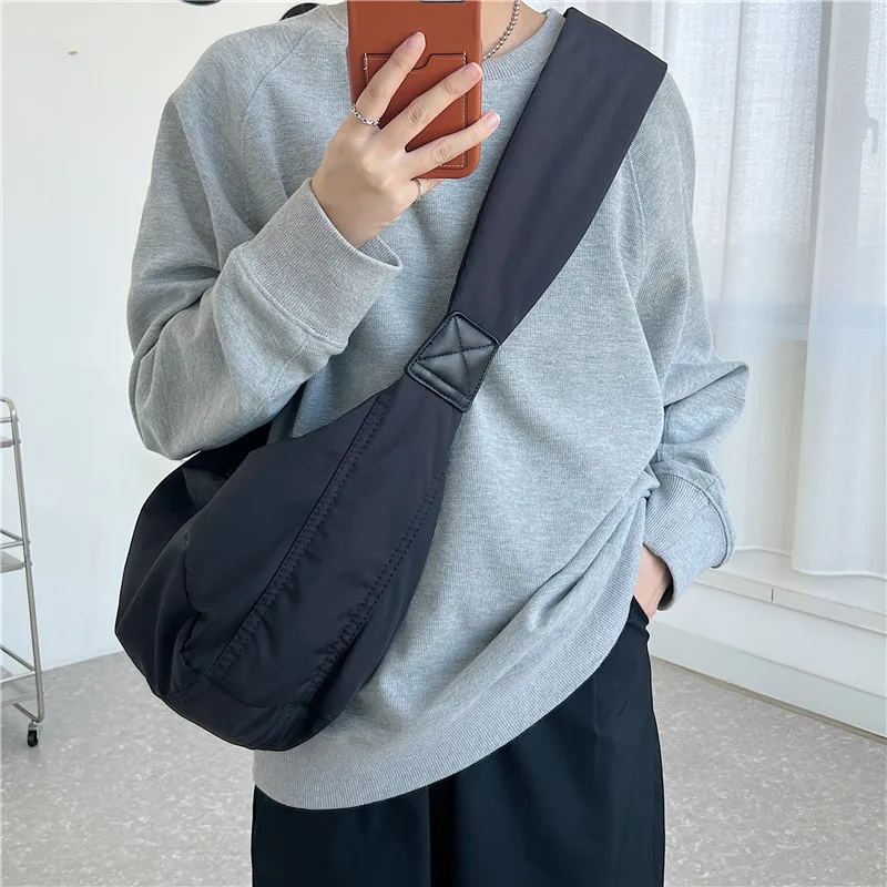 2023 neue Mode Sommer Große Kapazität Casual Nylon Frauen Schulter Tasche Koreanischen Stil Hobos Tasche Jugend Umhängetasche Umhängetasche