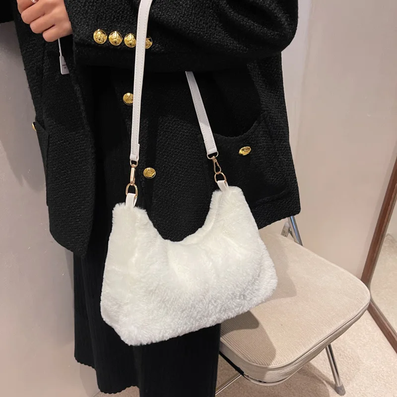 Winter Fashion Women Soft Plush Shoulder Bags Faux Furry Ladies Small Tote Purse Handbags Solid Color Female Girls Underarm Bag