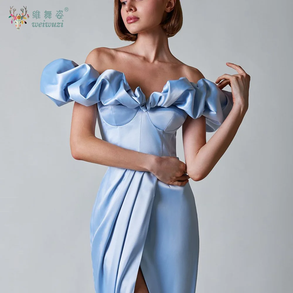 ชุดเพื่อนเจ้าสาวงานแต่งงานแบบไหล่เดียวผ้าซาตินฝรั่งเศสแต่งระบายพร้อมตกแต่งเอวสูงและผ่าข้าง ชุดราตรีสำหรับงานพิธีการอย่างเป็นทางการ