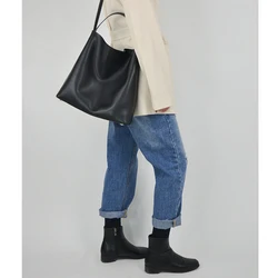 Minimalist 2023 New Genuine Leather Tote Bag for Women Korean Fashion All-match Large-capacity Shoulder Bucket BagOffice Lady