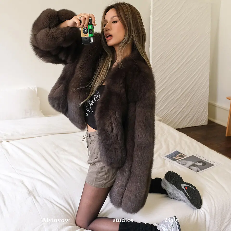 

Coffee Color Fox Fur Coat Women Winter Warm Fashion Natural Fur Outertwear Long Sleeve Complete Real Fur Jacket Female