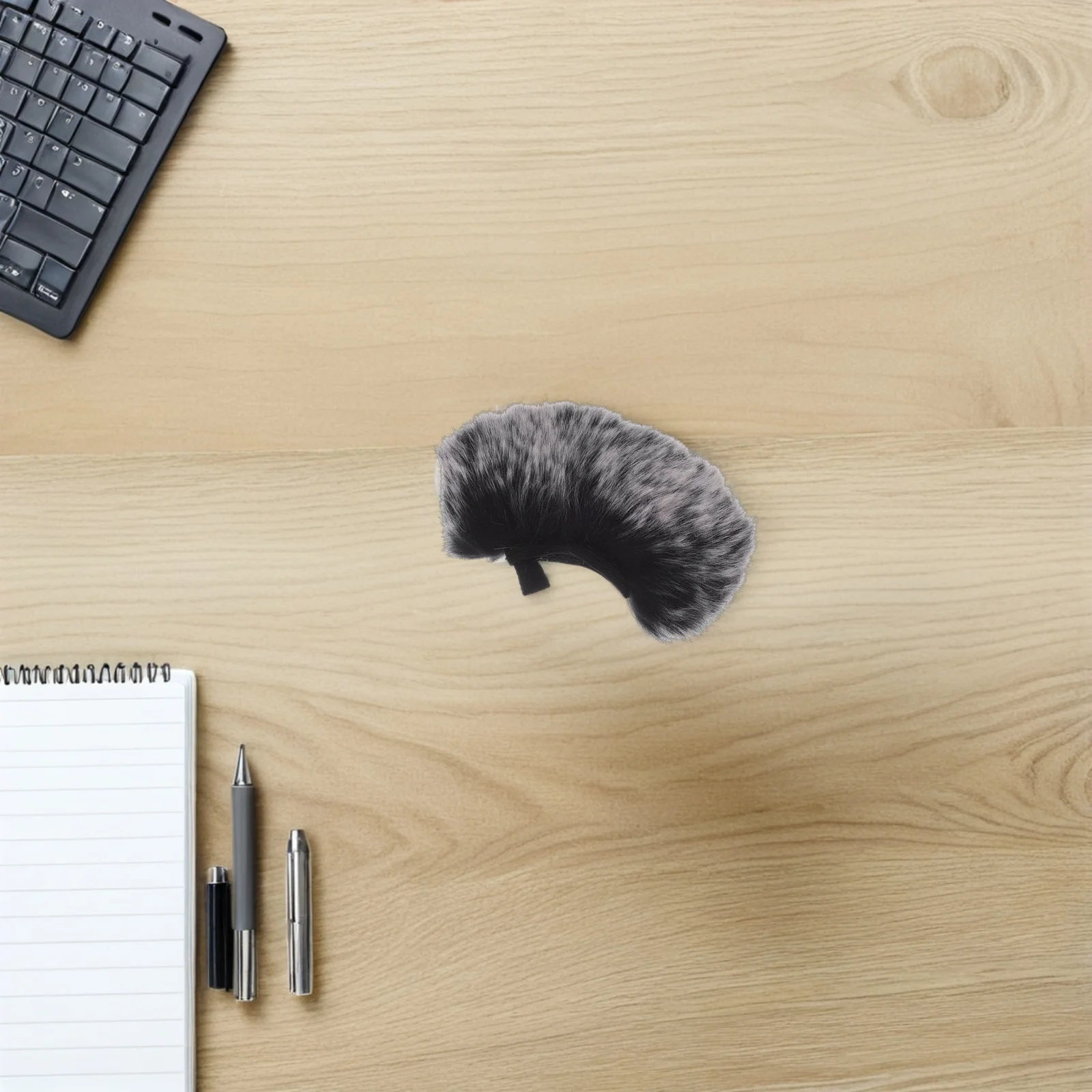 

Universal Smartphone Mic Cover: Lightweight Furry Windscreen For Vlogging Live Streaming Outdoor Recording High-Performance