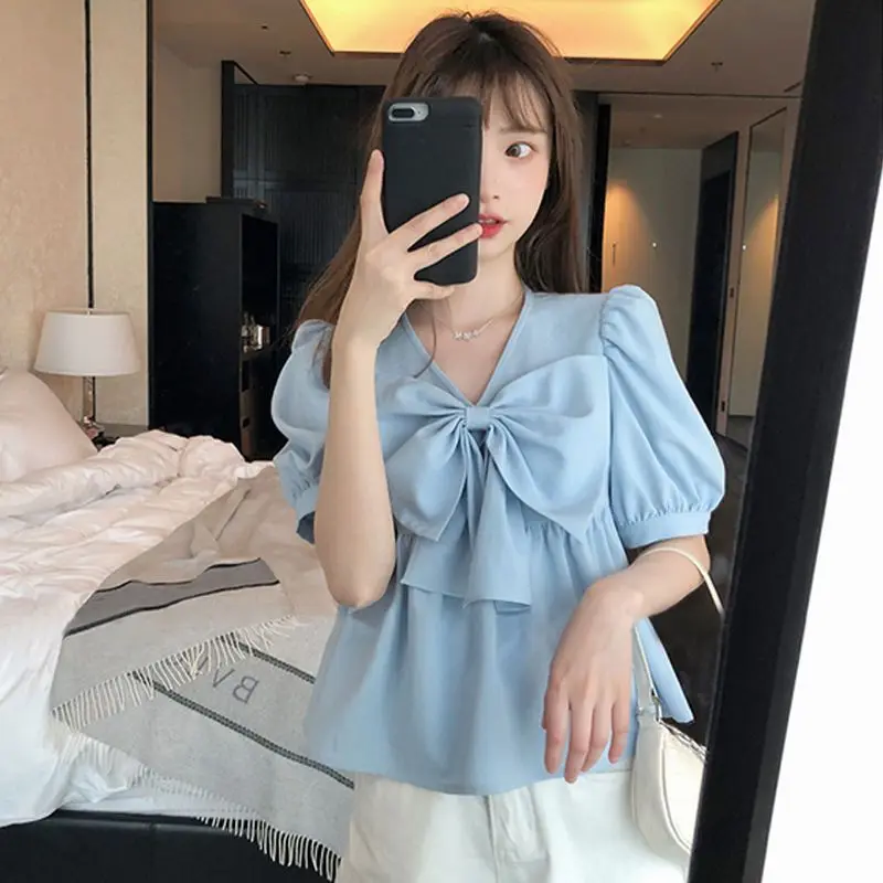 Summer Fashion V Neck Short Sleeve Sweet Casual Shirts Y2k Aesthetic Pleated Front Bow Appliques Design Clothes Korean Cute Tops