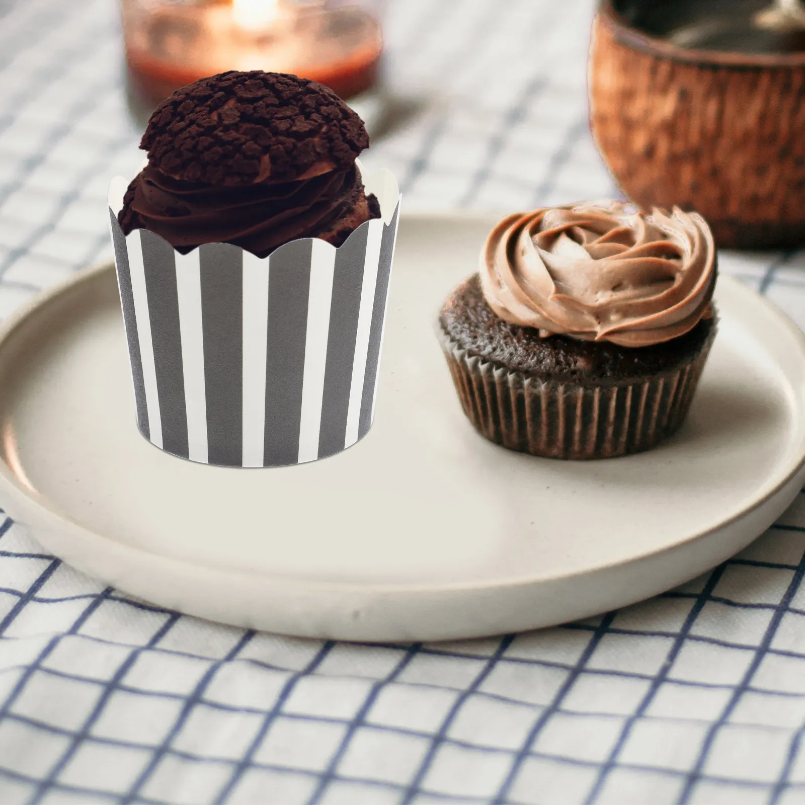 100Pcs Cake Paper Cups Disposable Food Safe Cake Baking Wrappers for Muffins Cupcakes Dessert Packaging Bakery Supplies