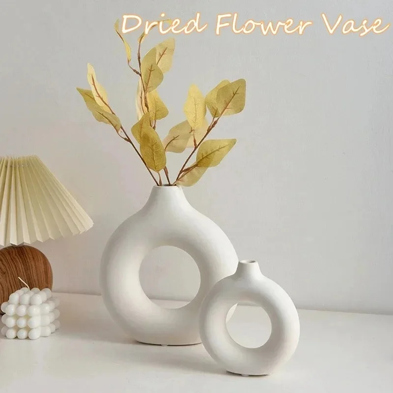 Creative Donut-Shaped Vase, Nordic-Style Plastic Vase, Minimalist Floral Arrangement, Table Setting, Home Living Room Decoration