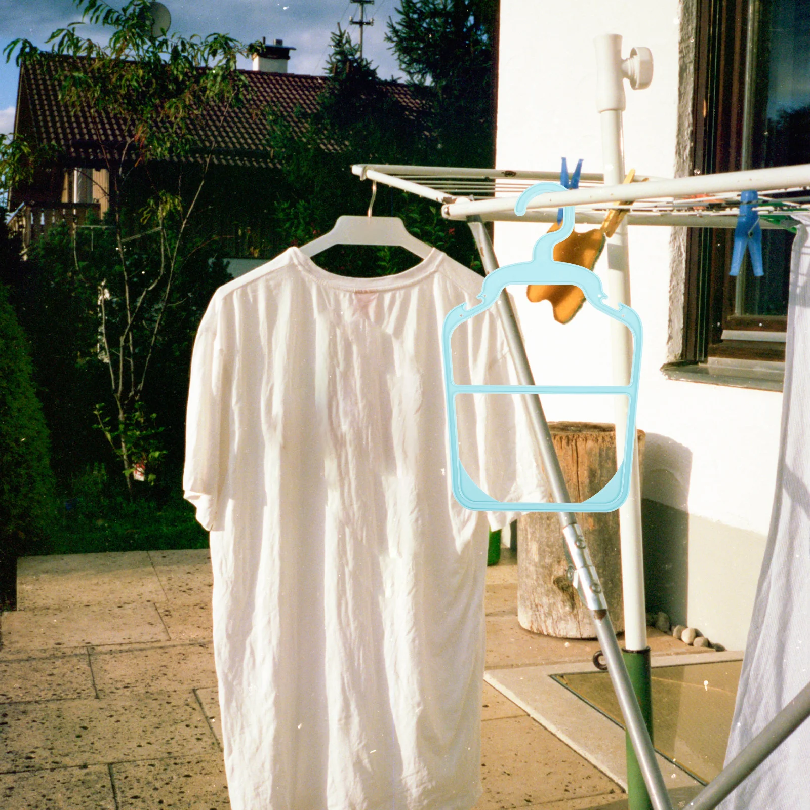 

10Pcs Plastic Mini Pet Hanger Dog Cat Clothes Rack Non Deform Design Lightweight Portable Pet Garment Organizer for Daily Travel