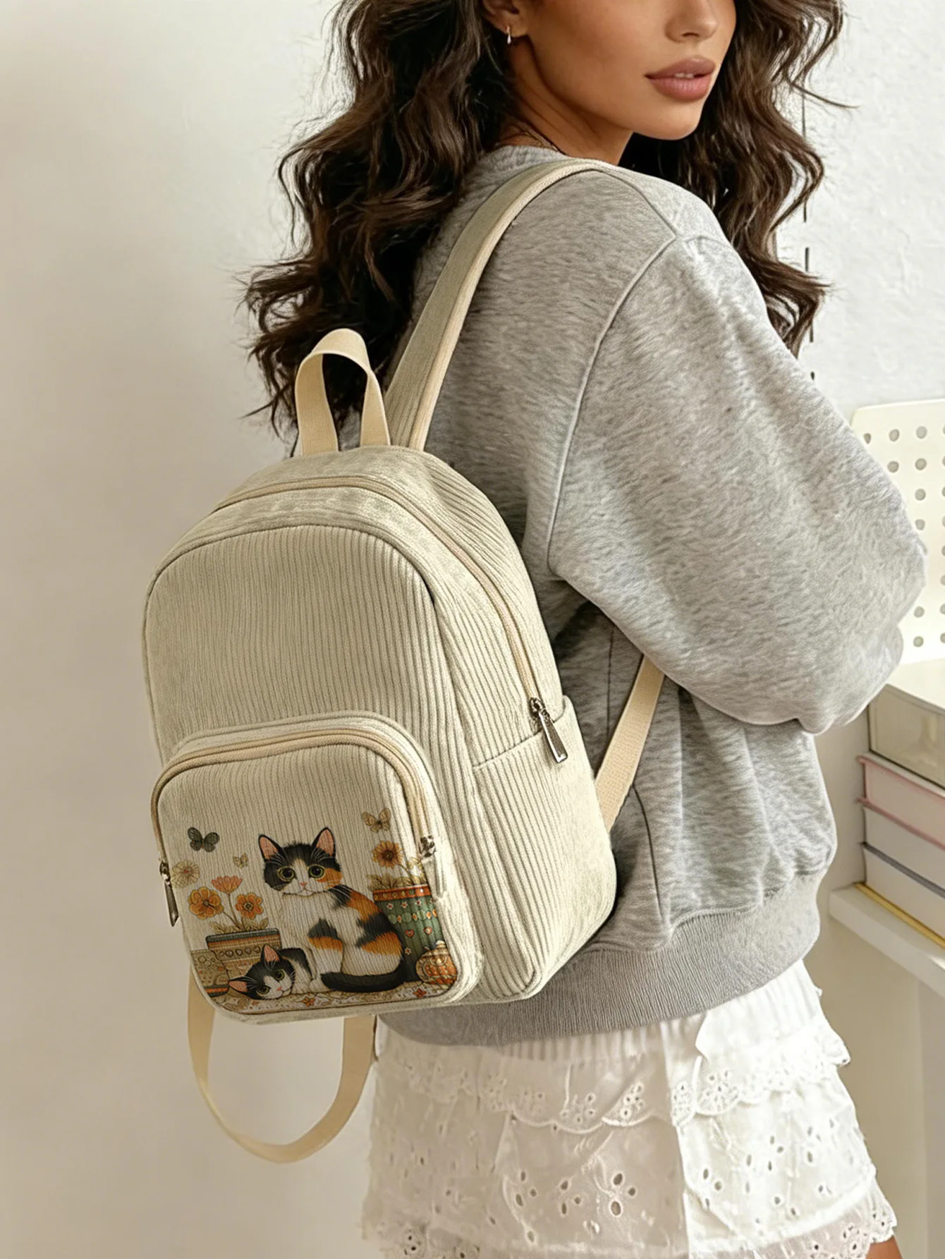 

Vintage Calico Cat & Butterfly Print Women Fashion Backpack Corduroy Multi-pocket Large Capacity Commuter Bag