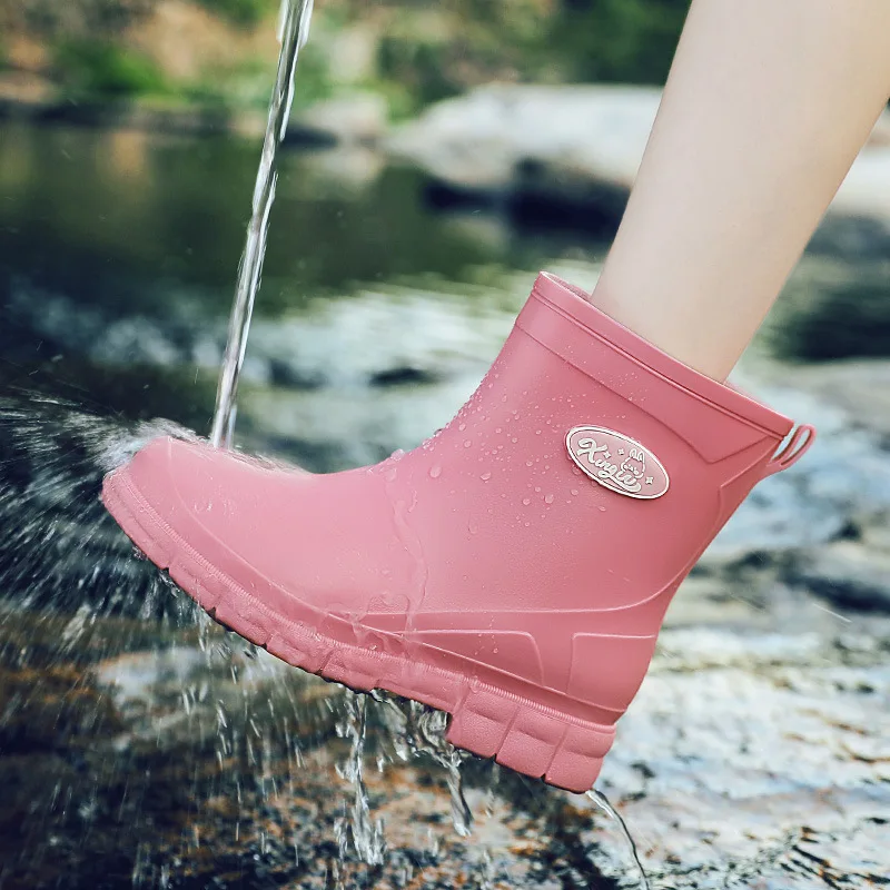 Bottes de pluie en caoutchouc pour femmes, chaussures de cuisine, coordonnantes, imperméables, légères, eau, étudiants, mode extérieure