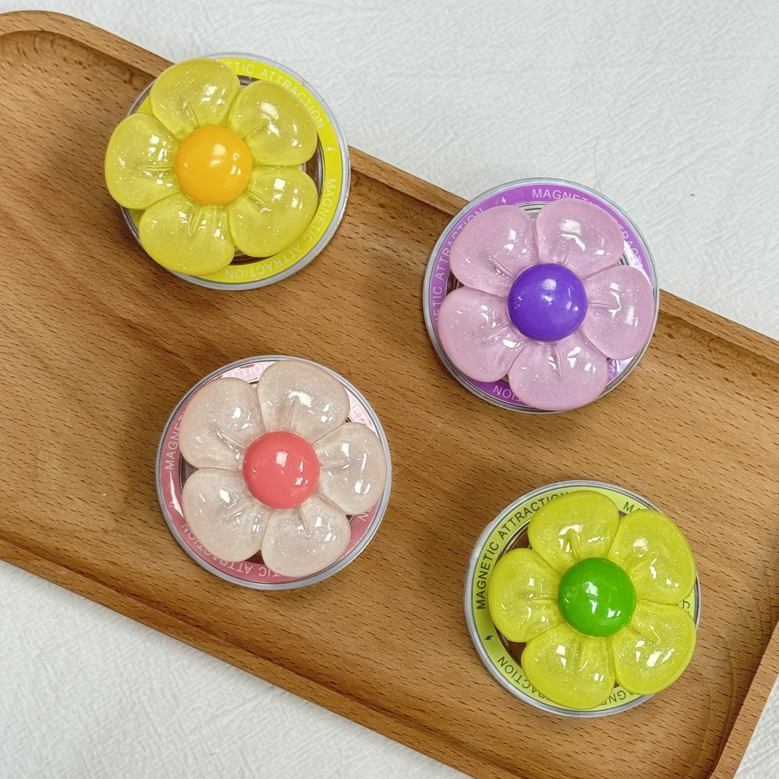 Le support magnétique populaire de célébrités d'Internet, beau et pratique, saisir le support de Toke