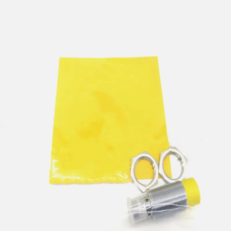 العلامة التجارية الجديدة حقيقية القرب التبديل NI15-G30-AZ3X NI15-G30-RZ3X NI15U-EM18WD-AN6X NI15U-EM18-AP6X-H1141 NI15U-M18-AP6X 12M #1