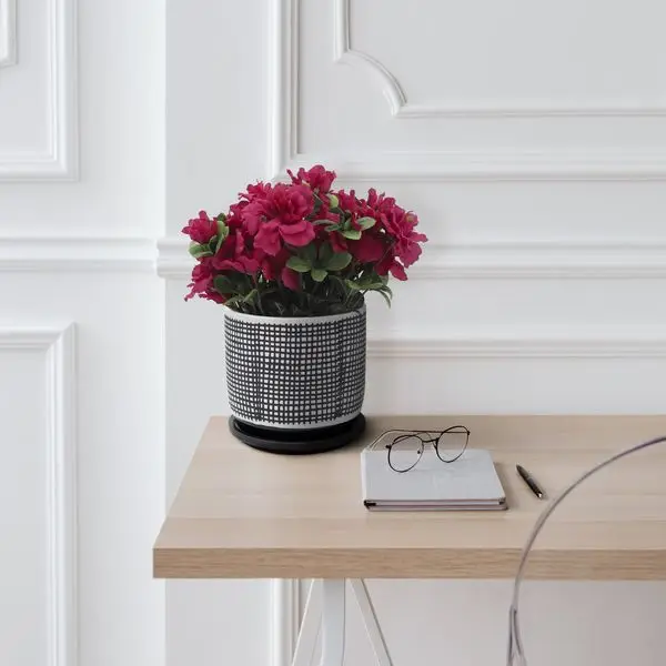 

6' MESH DESIGN PLANTER W/ SAUCER, GRAY