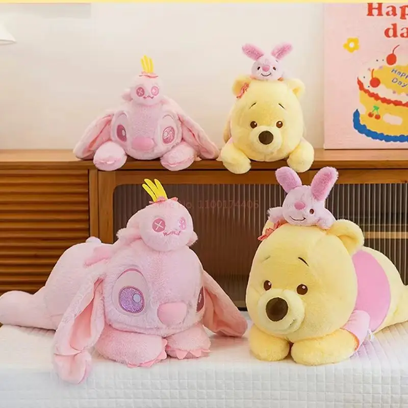 Disney Stitch en Winnie de Poeh liggende pluche pop pastelroze kersenbloesem thema schattige knuffels voor verjaardagscadeau speelgoed