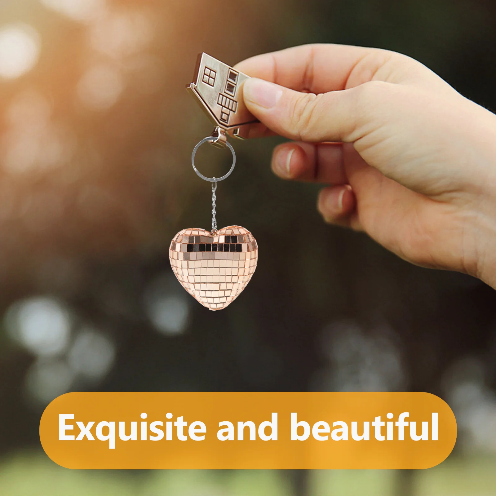 4Pcs Heart Disco Ball Keychain Mini Reflective Mirror Ball Pendant Bag Hanging Charm Party Favors Keychain Decoration