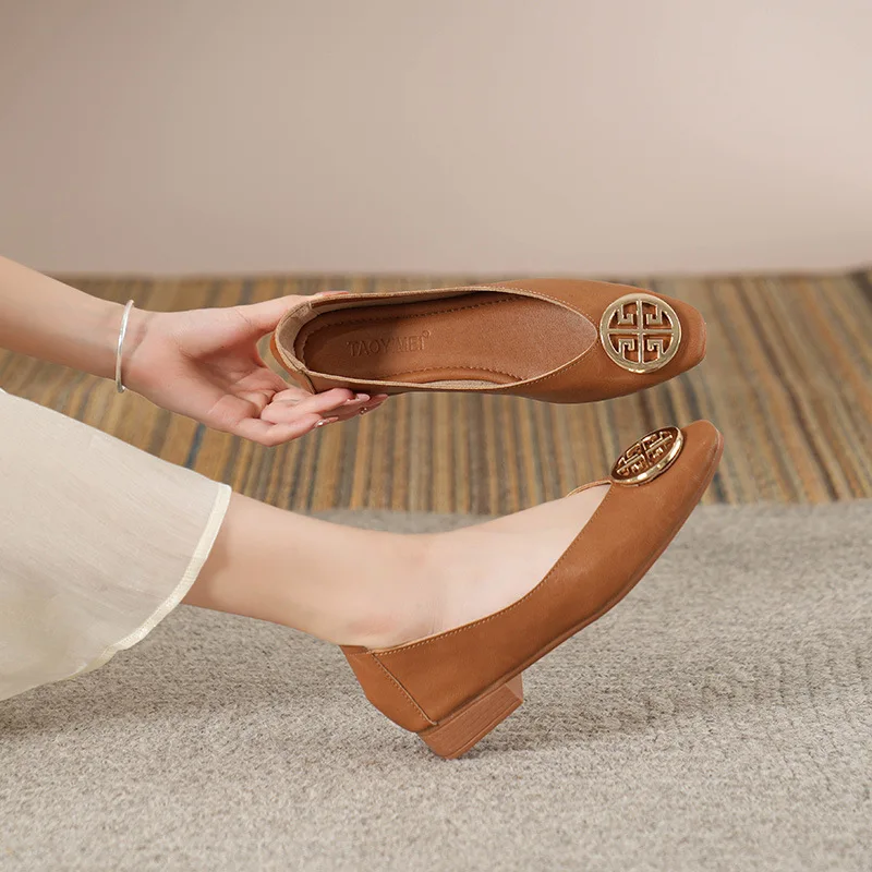 Thumbnail 4 - #32 Trending Block Heel Shoes Right Now