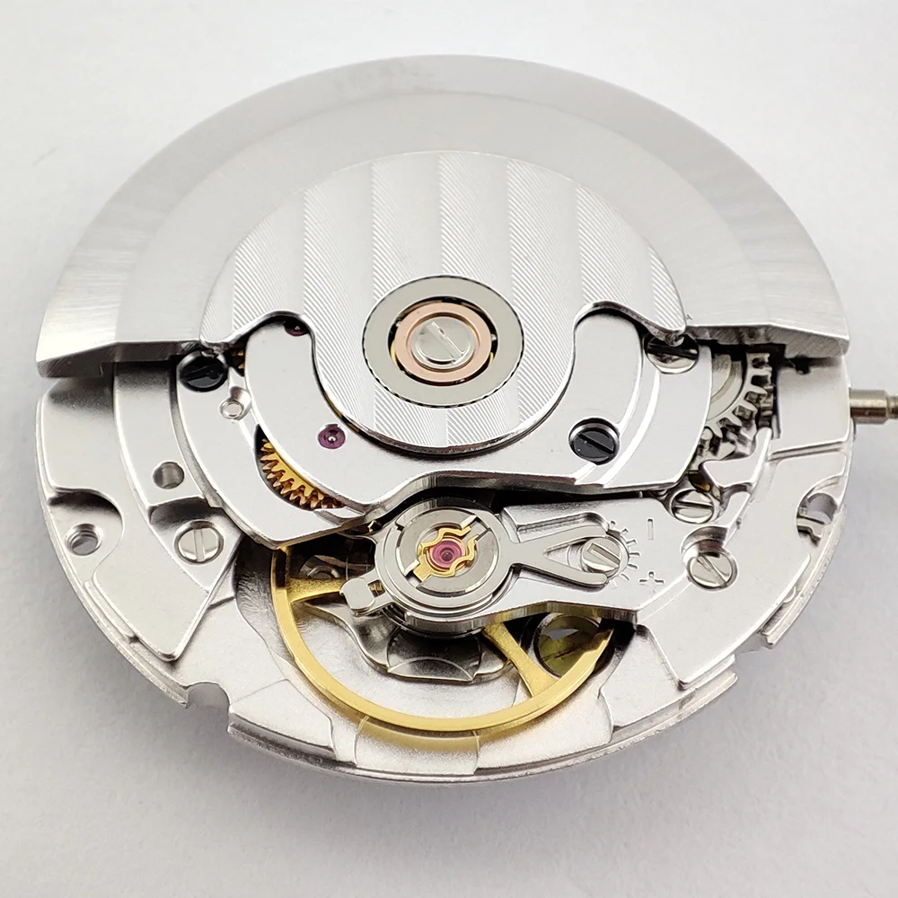 Seagull ST2130 Movimento meccanico automatico ad alta precisione 26 rubini argentato alle 3 Calendario ETA2824-2 Parti di orologi da polso