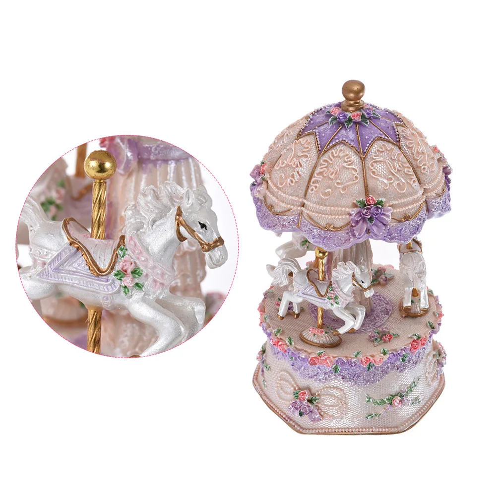Luxury Dream 3-Horse Rotating Carousel Merry-go-round Windup Music Carousel with Colorful Color Change LED Luminous Light