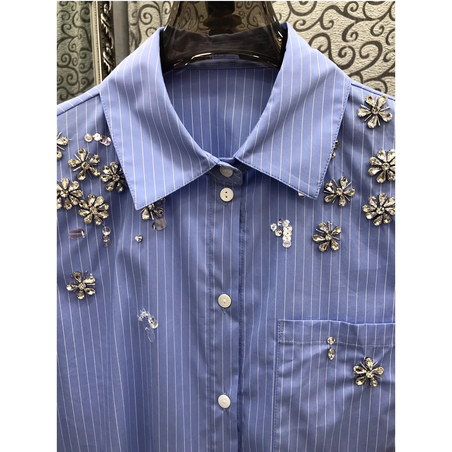 Camisas de algodão de alta qualidade 2025 estilo outono feminino turn-down colarinho listrado impressão cristal miçangas deco manga longa camisas azuis