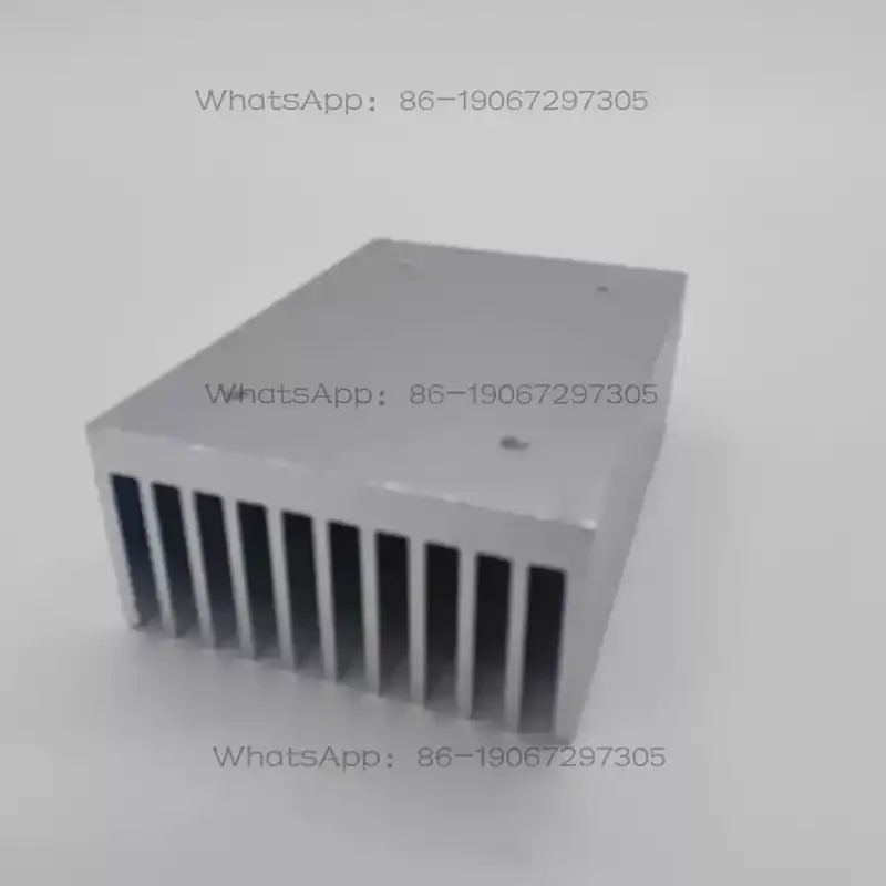 Heat sink, serrated heat sink, length 56mm, width 40mm, height 20mm RF shielded aluminum shell, sandblasted