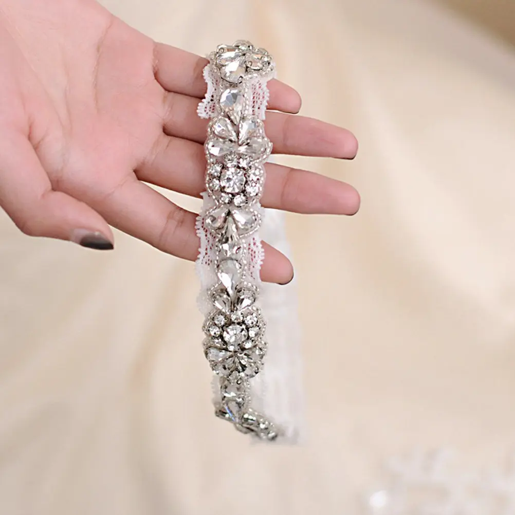 

Пара кружевных регулируемых эластичных подвязок для свадьбы, с цветочным узором, стразами, для невесты, для вечеринки, выпускного, подарок, нижнее белье