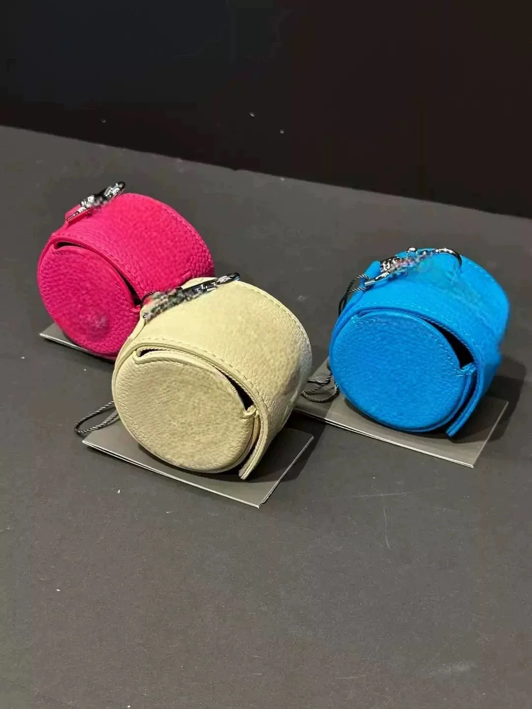 حقيبة جولف رياضية صغيرة حقيبة تخزين مستديرة للنساء من العلامة التجارية